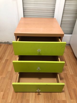 Juego de dormitorio: Cama nido individual y mesita