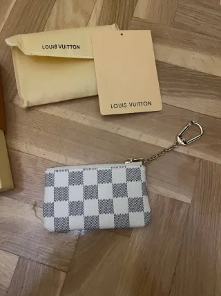 Monedero Louis Vuitton Damier Azur con Caja
