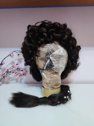 Parrucca Morena Fatta a Mano per Teatro