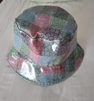 Gorro de plástico estampado