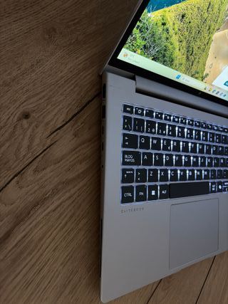 HP Elitebook 640 G11 Argento