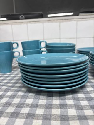 Set di stoviglie blu 27 pezzi