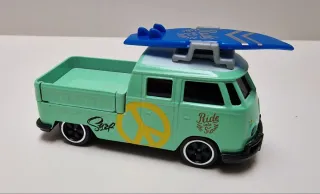 Miniatura Volkswagen Transporter Pickup Surf
