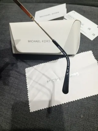 Gafas de sol Michael Kors negras