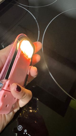 Linterna LED rosa para lectura