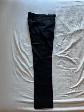 Traje de hombre: chaqueta y pantalón.Marca CALIBRE