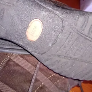 Stivaletti marroni con pelliccia n.40 in gore-tex