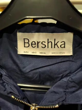 Cortavientos Bershka Azul Marino
