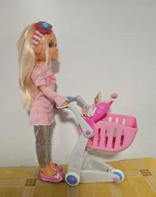 Nancy Muñeca con Carrito y Bebé