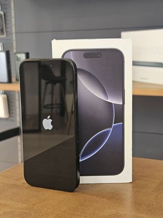 IPHONE 16 PRO 1TB NERO BATTERIA 89%