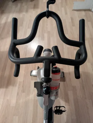 Bicicleta Spinning Tomahawk