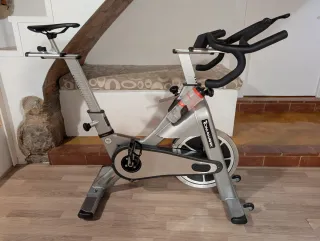 Bicicleta Spinning Tomahawk