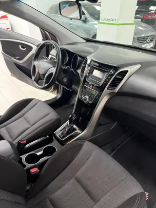 Hyundai i30 2013 Automático