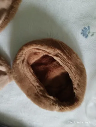 Gorro y bufanda niña beige/marrón