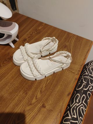 Sandalias CM Shoes Blancas