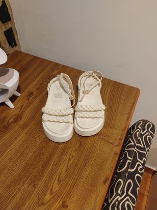 Sandalias CM Shoes Blancas