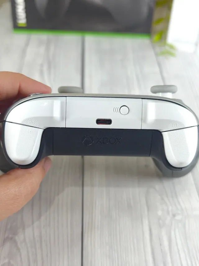 Mando Edición Lunar Shift XBOX Serie X/S