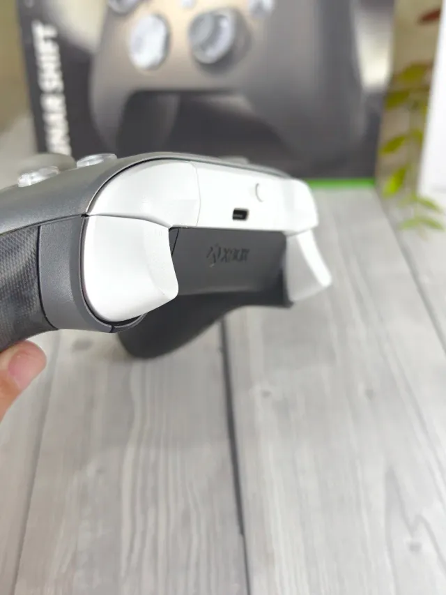 Mando Edición Lunar Shift XBOX Serie X/S