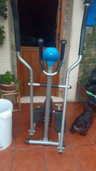 Elíptica de ejercicio