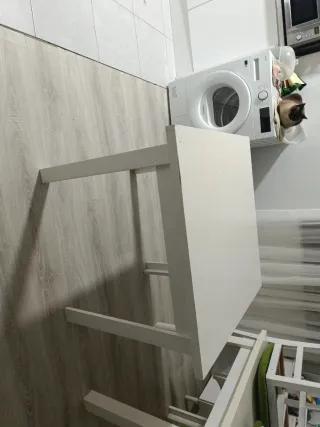 Tavolo da cucina in legno bianco