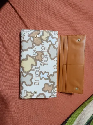 Cartera Tous Beige y Marrón