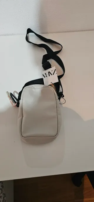 Bolso Zara Beige y Negro
