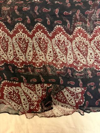 Falda de volantes estampada de Zara