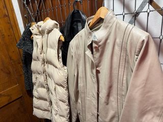Lote Ropa Mujer: Abrigo, Chaleco y Chaqueta