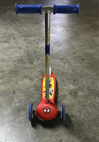Patinete Spiderman 3 ruedas