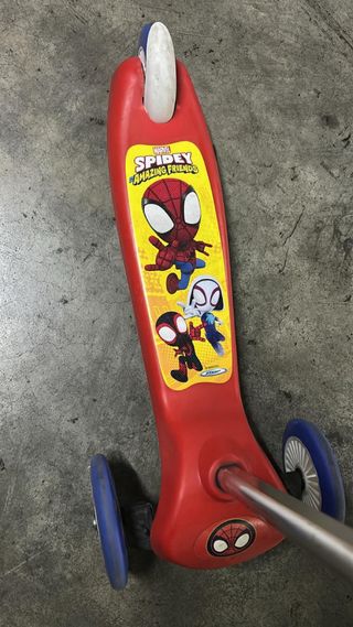 Patinete Spiderman 3 ruedas