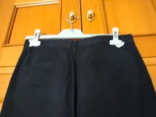 Pantalón chino negro T. 16 años