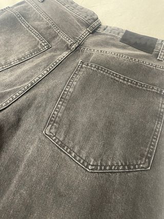 Pantalón vaquero Pull&Bear súper baggy negro EUR38