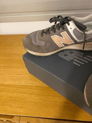 Zapatillas o tenis  New Balance gris y rosa