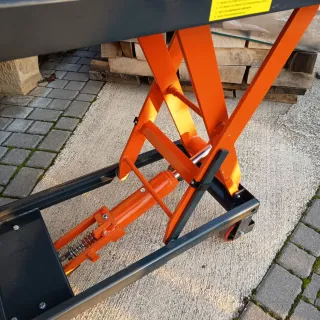 Mesa elevadora Unicraft FHT 500