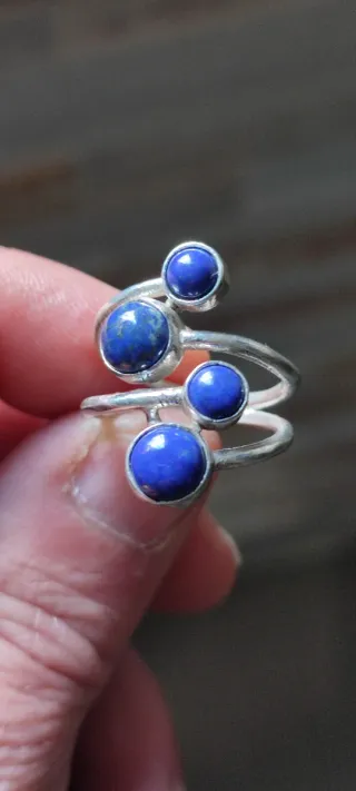 Anillo de Plata y Lapislázuli.