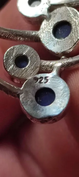 Anillo de Plata y Lapislázuli.