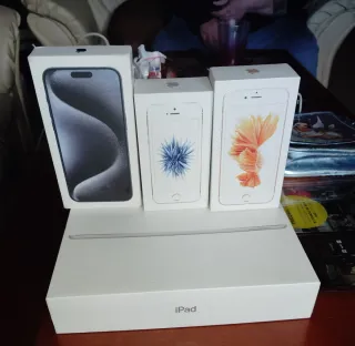 Lotto di scatole per iPhone e iPad 9ª Gen