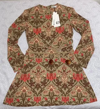 Vestido Zara estampado floral
