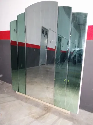 Specchio da parete curvo