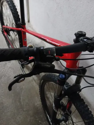 Bicicleta Specialized Rockhopper 29
