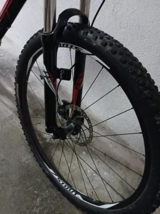 Bicicleta Specialized Rockhopper 29