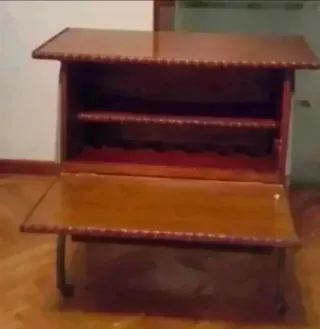 Mesa botellero auxiliar