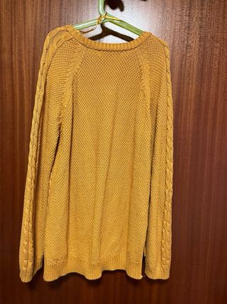 Jersey amarillo con estampado de trenzas