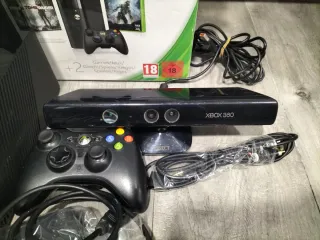 Xbox 360 250GB + Kinect + Call of Duty