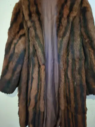 Abrigo de piel auténtica