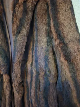 Abrigo de piel auténtica