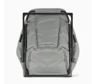 Silla hexagonal plegable gris y negra