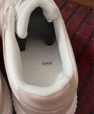 Sneakers for women size 38 new never used