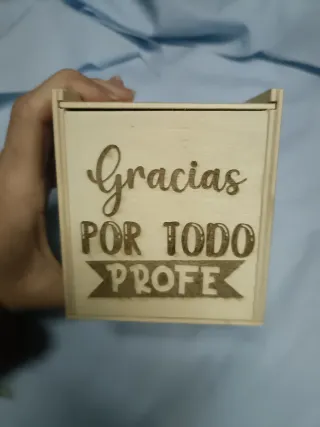 Scatola di legno con candela Grazie Profe