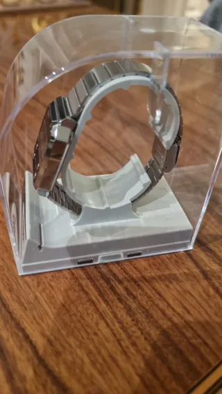 Reloj Casio A100WE-1AEF Retro Plateado